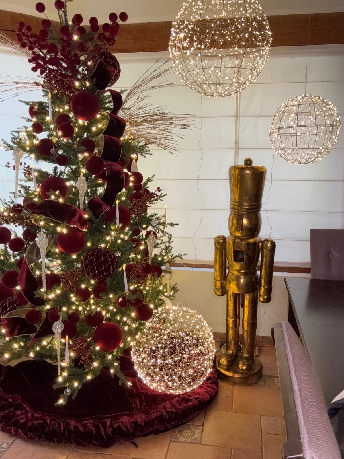 Árbol de la colección Burgundy Cranberry